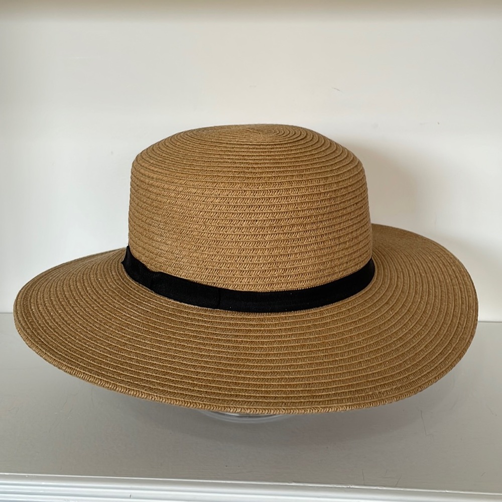 Woman’s Sun Beach Hat One Size 74% Paper Yarn 26% Polyester Natural Color - Picture 1 of 10